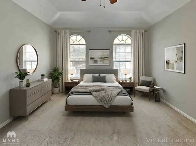 Building Photo - 1039 Providence Blvd