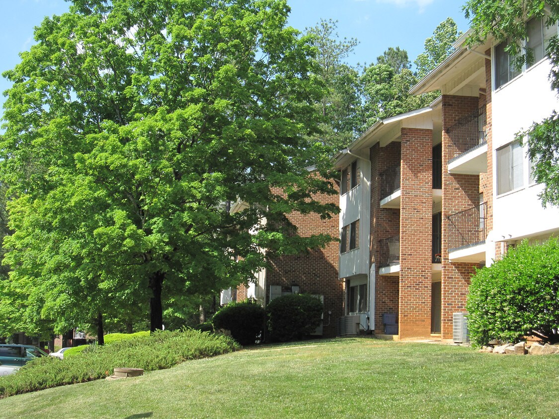 Chatham Forest Apartment/ Noble Properties Cary, NC