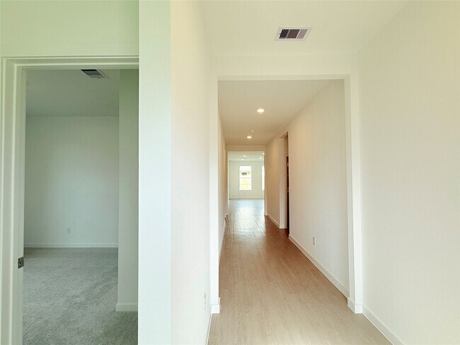 Foto del edificio - 16538 Mesquite Fld Dr