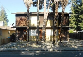 Building Photo - 436-438 Robinson Ave