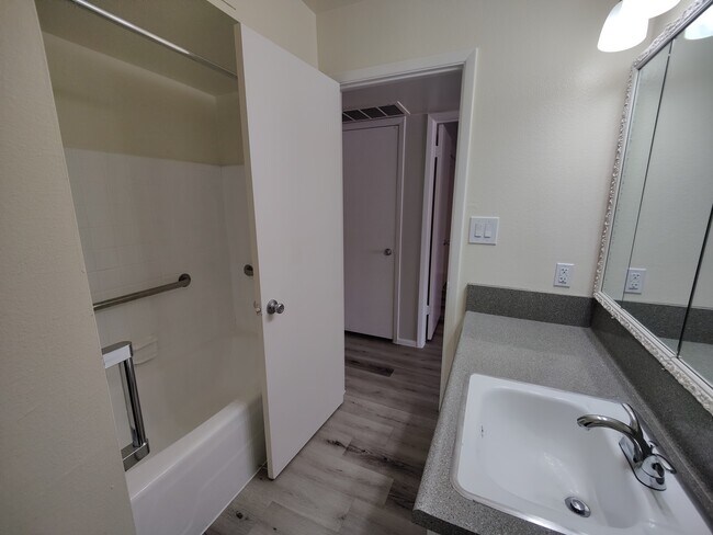 Foto del edificio - ALBANY