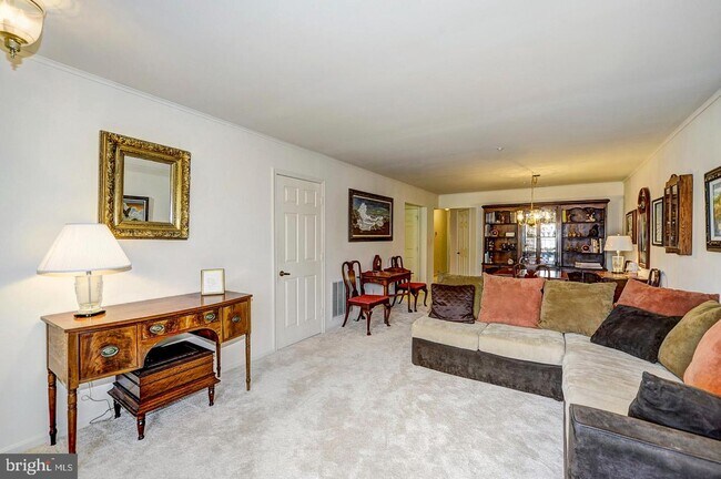 Building Photo - 2724 Yeomans Lantern Ct