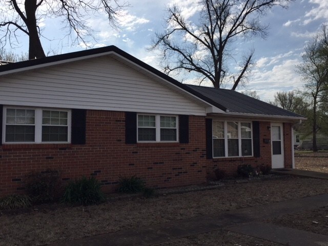 Primary Photo - Blue Ridge Apartments