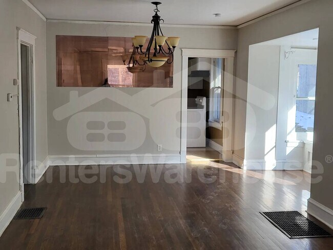 Foto del edificio - 2235 Quincy St