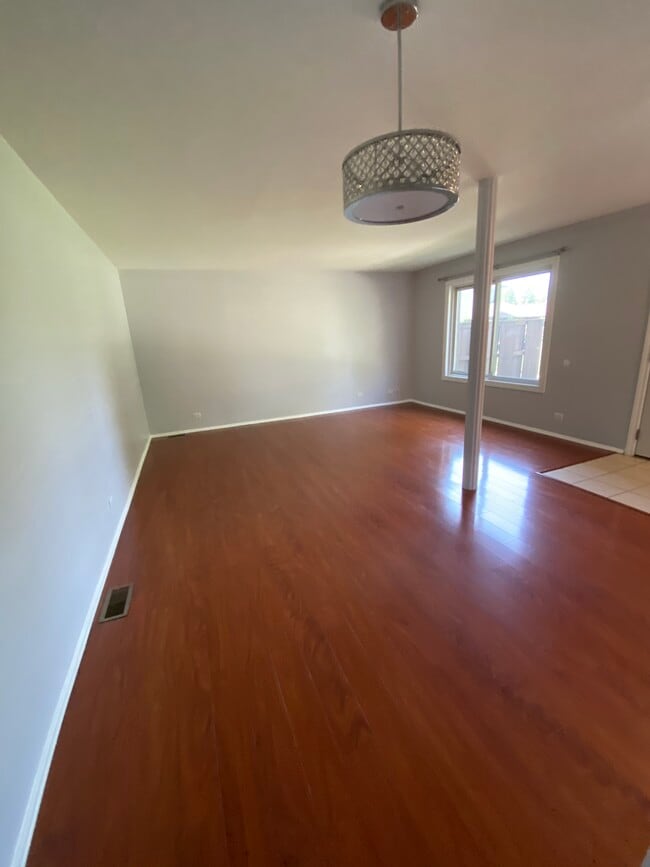 Building Photo - 7345 Winthrop Way