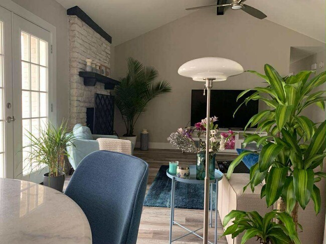 Building Photo - 508 Chisholm Valley Dr