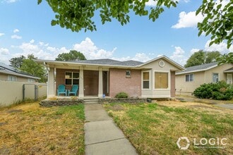 Building Photo - 763 Goshen St