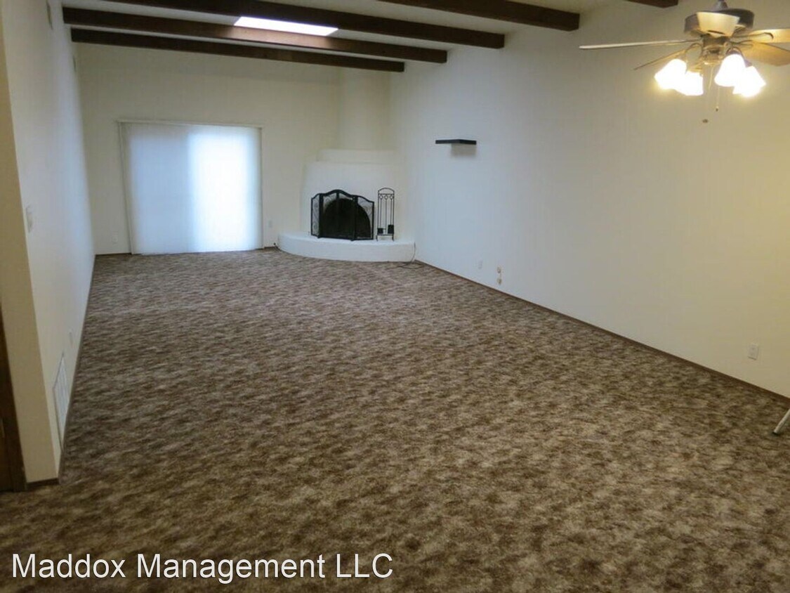 Building Photo - 2 br, 2 bath House - 12820 Donette Ct NE