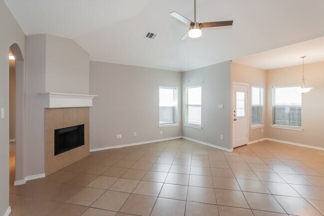 Foto del edificio - 2113 Beacon Way
