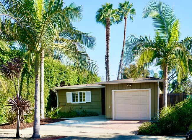 Building Photo - 10748 Westminster Ave