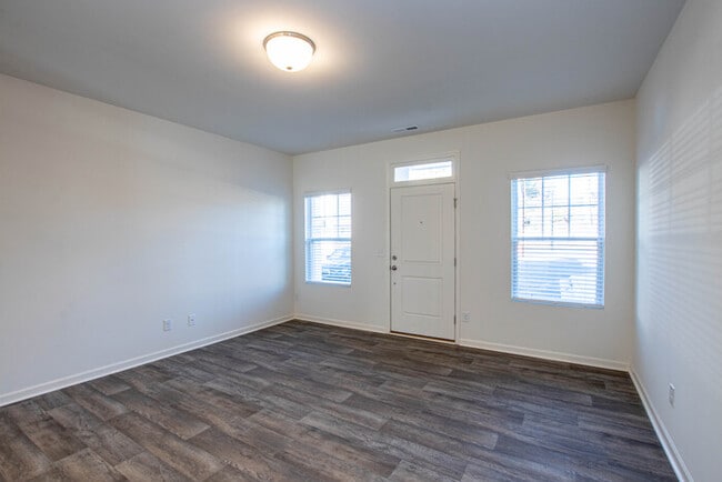 Building Photo - BEAUTIFUL 2 Bedroom Townhome in Cox Mill District AVAILABLE JUNE 2026