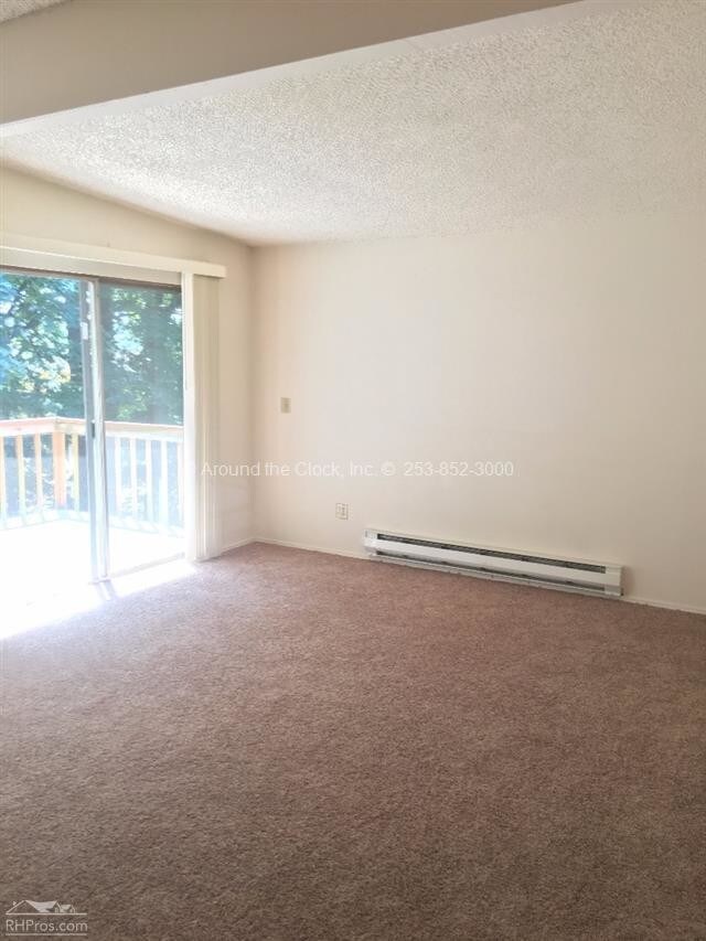 Building Photo - 2 Bed/1 Bath 880 sq. ft. Apartment in Tukwila