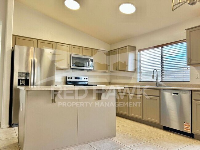 Building Photo - 9750 E Kiva Ave