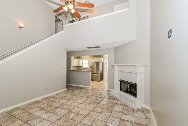 Foto del edificio - 1795 Steeplechase Cove