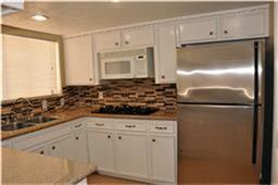 Foto del edificio - 9627 Kemp Forest Dr