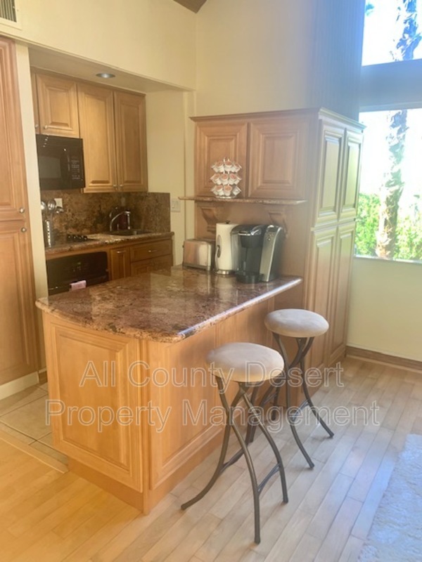 Foto del edificio - 78250 Cortez Ln