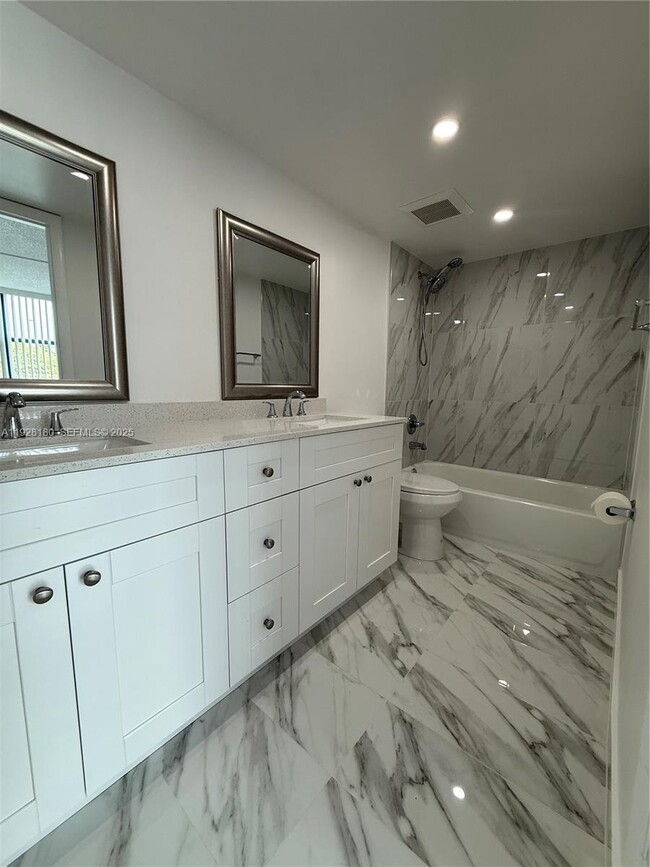 Foto del edificio - 11790 SW 18th St