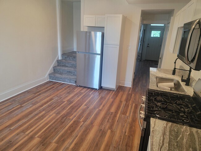 Foto del edificio - 1038 S Ohio Ave