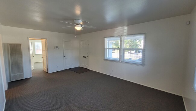 Building Photo - Coming Soon! 2 Bed 2 Bath On Corner Lot With Huge Den!