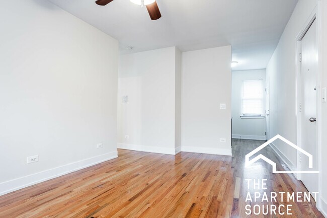 Foto del edificio - 619 W Melrose St