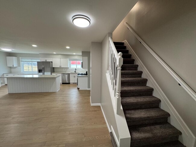 Photo - 8106 Warner Rd House