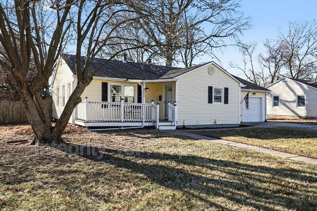 Foto del edificio - 211 SE 7th St