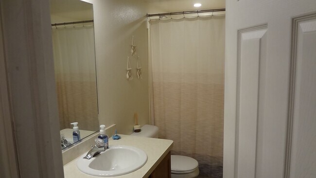 Foto del edificio - Perfect One Bedroom next to Provo Rec Cent...