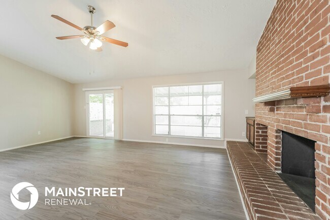 Building Photo - 9902 Towne Brook Ln