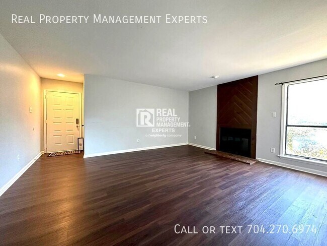 Building Photo - Beautiful 2BR/2BA Condo in Brandywine Comm...