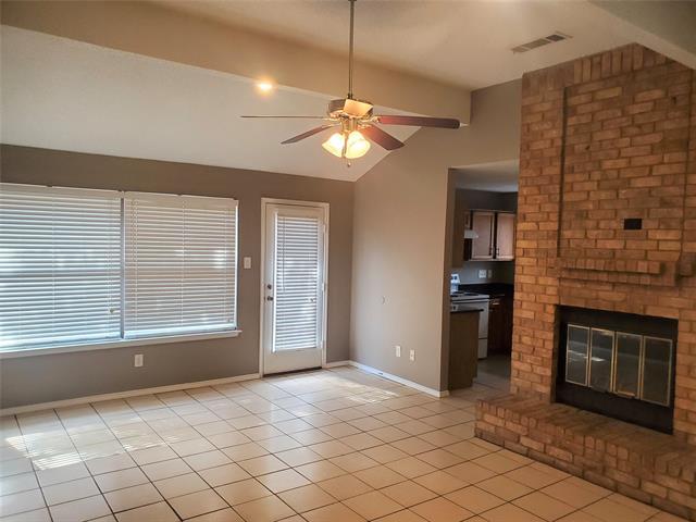 Building Photo - 117 Valley Spring Dr