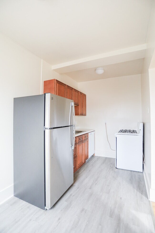 Foto del edificio - 1111 W Roscoe St