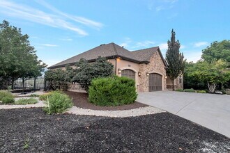 Building Photo - 14637 Woods Landing Ct
