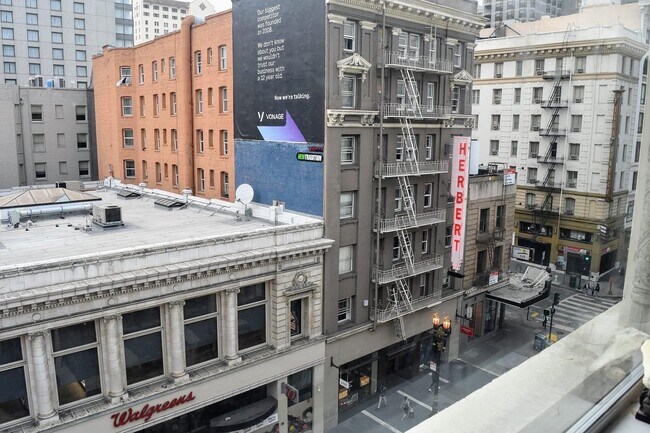 Building Photo - 181 Ofarrell St