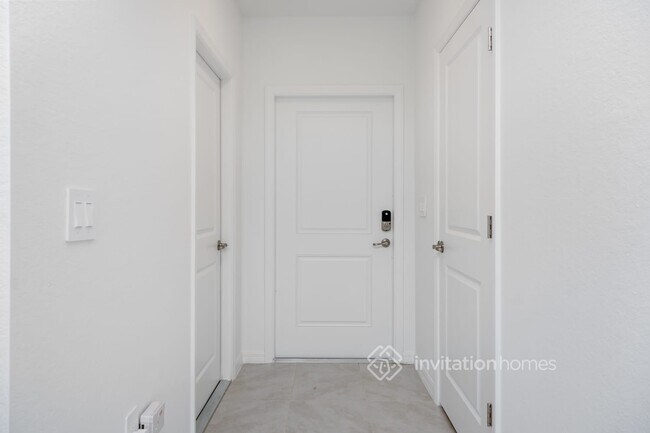 Foto del edificio - 2808 Riverfield Rd