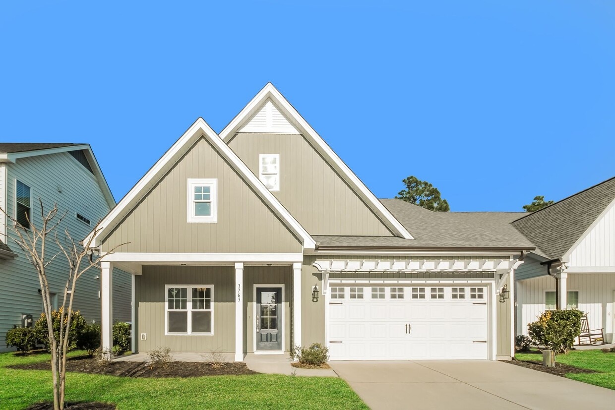 Beautiful 4 bedroom home in Wilmington - Beautiful 4 bedroom home in Wilmington