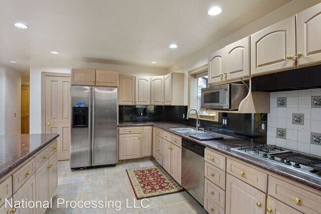 Foto del edificio - 4 br, 3.5 bath House - 579 Lucille Drive