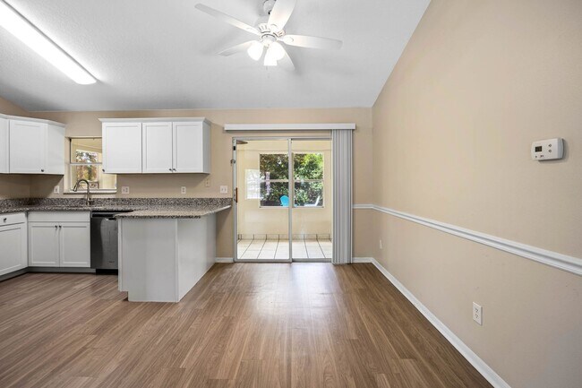 Building Photo - New Rental!