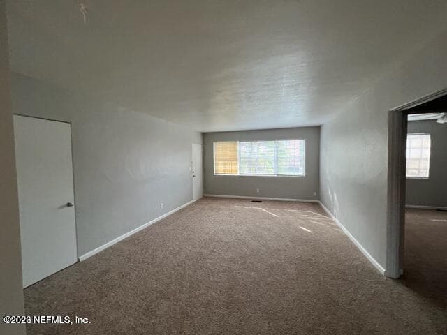 Foto del edificio - 3119 Belden Cir