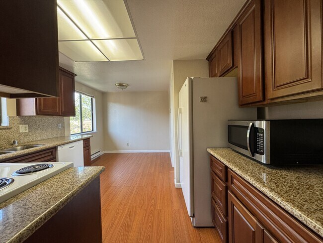 Foto del edificio - 832 N Abbott Ave