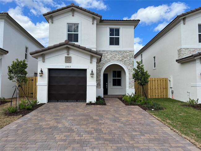 Foto del edificio - 2303 NW 131st Cir