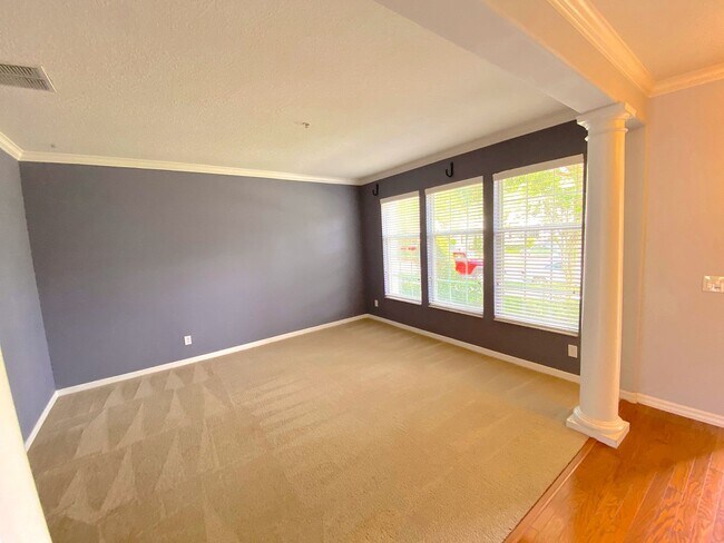 Building Photo - Fantastic Baldwin Park Townhome for Rent!