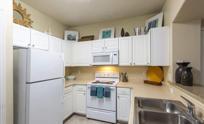 Building Photo - 1 bedroom in Houston TX 77089
