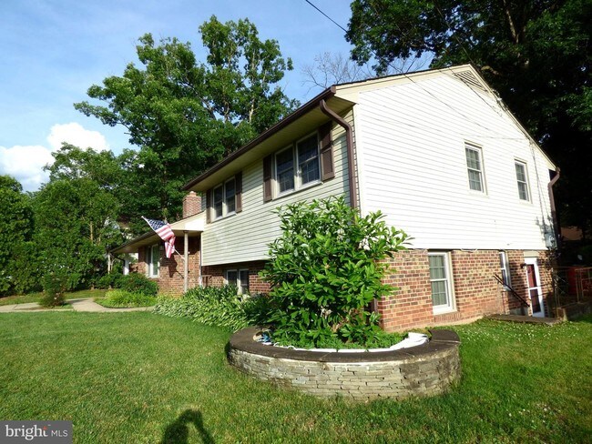 Building Photo - 14907 Carlbern Dr