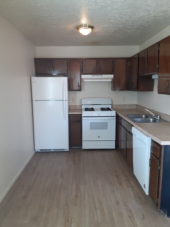 526 Rio Pecos Rd Unit 1, Aztec, NM 87410 526 Rio Pecos Rd Aztec, NM