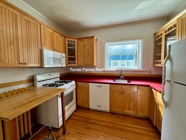 Building Photo - 16 Chetwynd Rd