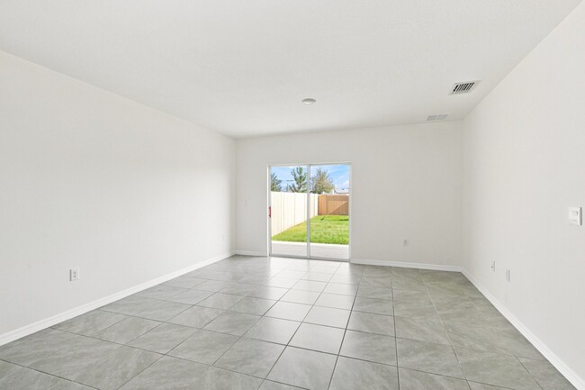 Foto del edificio - 8369 Claw Glades Lp