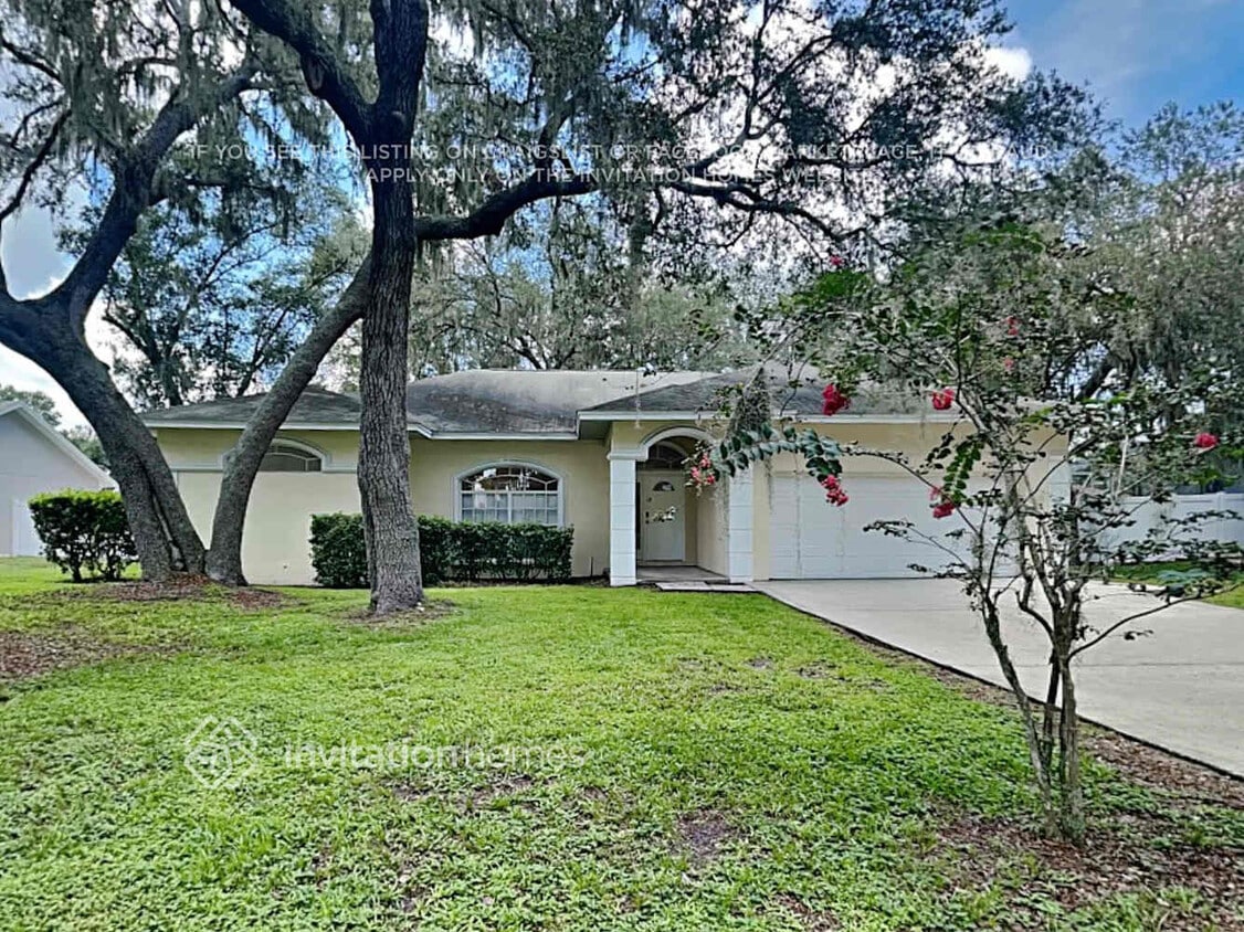 Primary Photo - 1736 Kinsman Way
