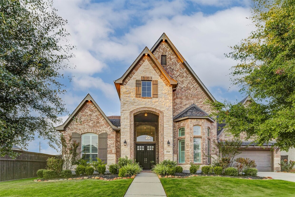 Primary Photo - 27842 Harper Meadow Ln