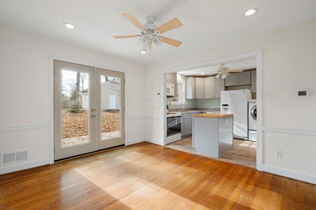 Foto del edificio - Stratford Hills Brick Ranch