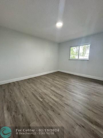 Building Photo - 6601 SW 46th St